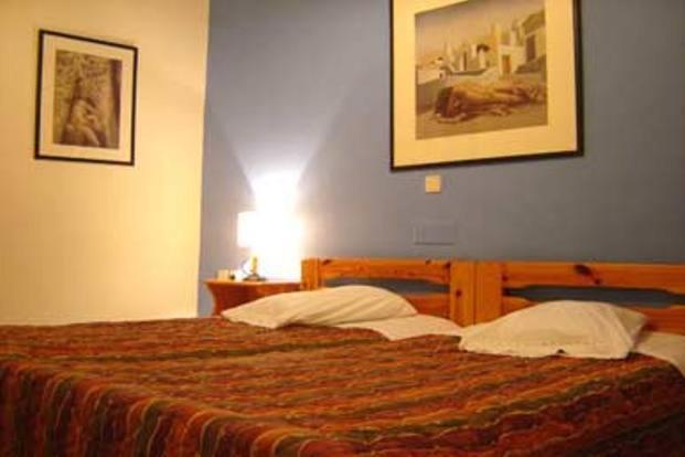 Sun View Guesthouse Delphi ภายนอก รูปภาพ