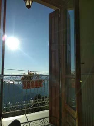 Sun View Guesthouse Delphi ภายนอก รูปภาพ